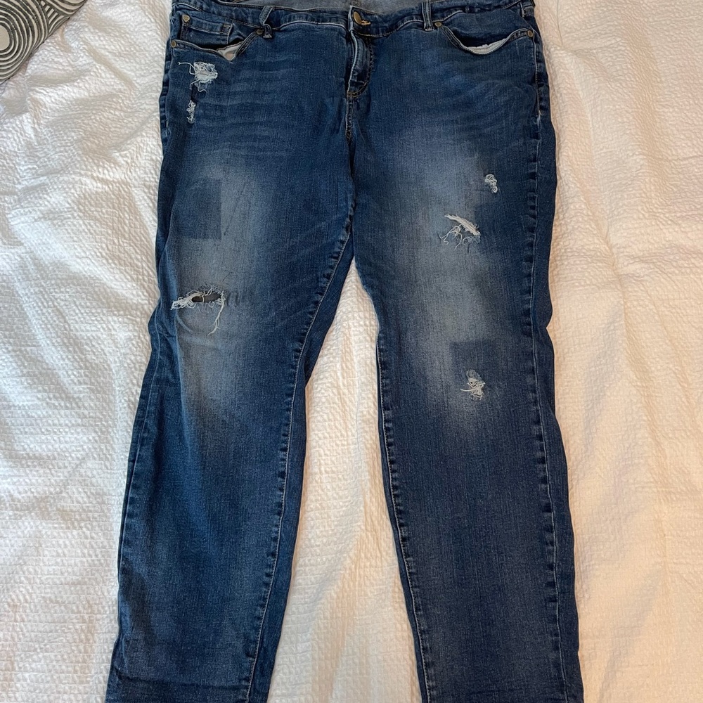 Distressed Skinny Jeans